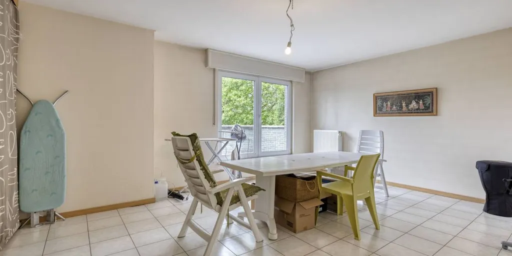 Salle à manger - Maison avec Espace Bureau dans le Quartier Prisé de Hoogstraten