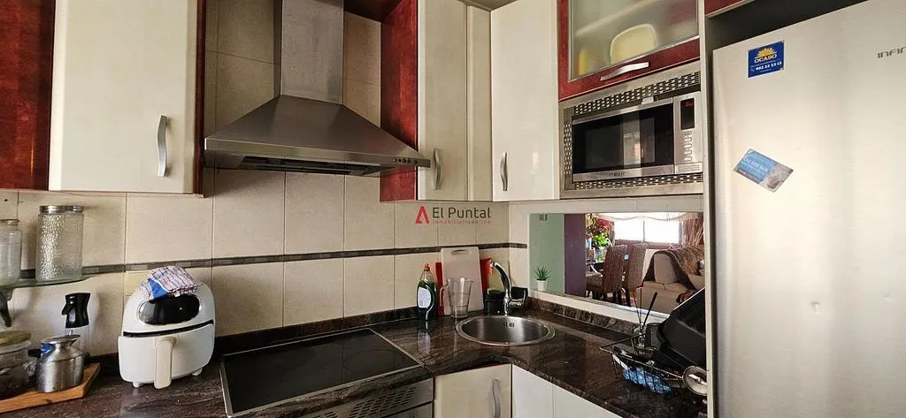 Cuisine - Bay View Flat with Garage in City Centre