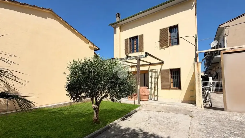 Extérieur - Independent House with Garden in Prato