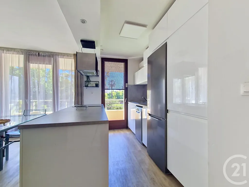 Köök - T2 Apartment with Sea View in Fréjus Plage