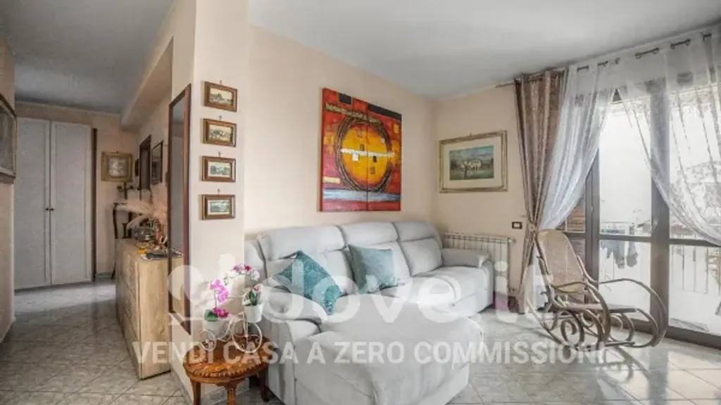 Séjour - Rear-Facing Apartment with Balcony in Aci Catena
