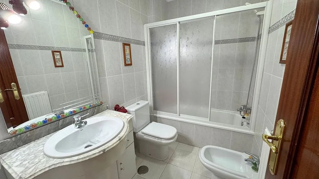 Vannitoad - Terraced House with Pool in Comillas