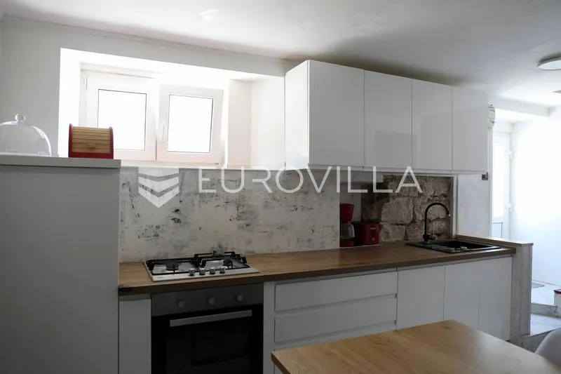 Cucina - Partially Renovated Stone House, Seafront in Prvić Luka