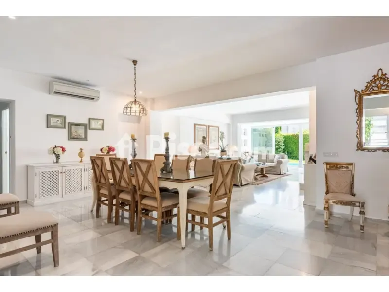 Sala da pranzo - Semi-Detached Villa with Pool in Los Monteros