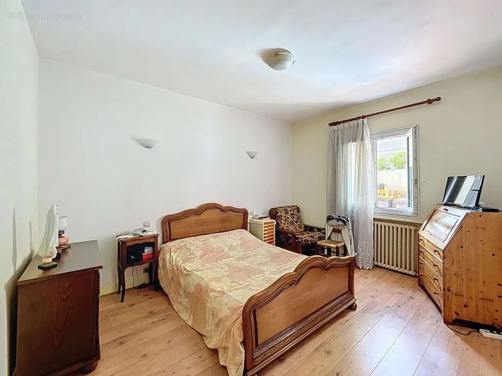 Chambres - Maison 5 pièces à Boissy-Saint-Leger