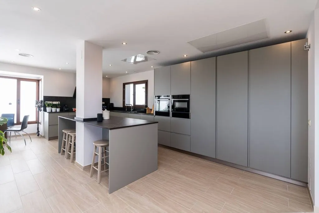 Cuisine - Luxury Villa with Sea Views in Benahavis