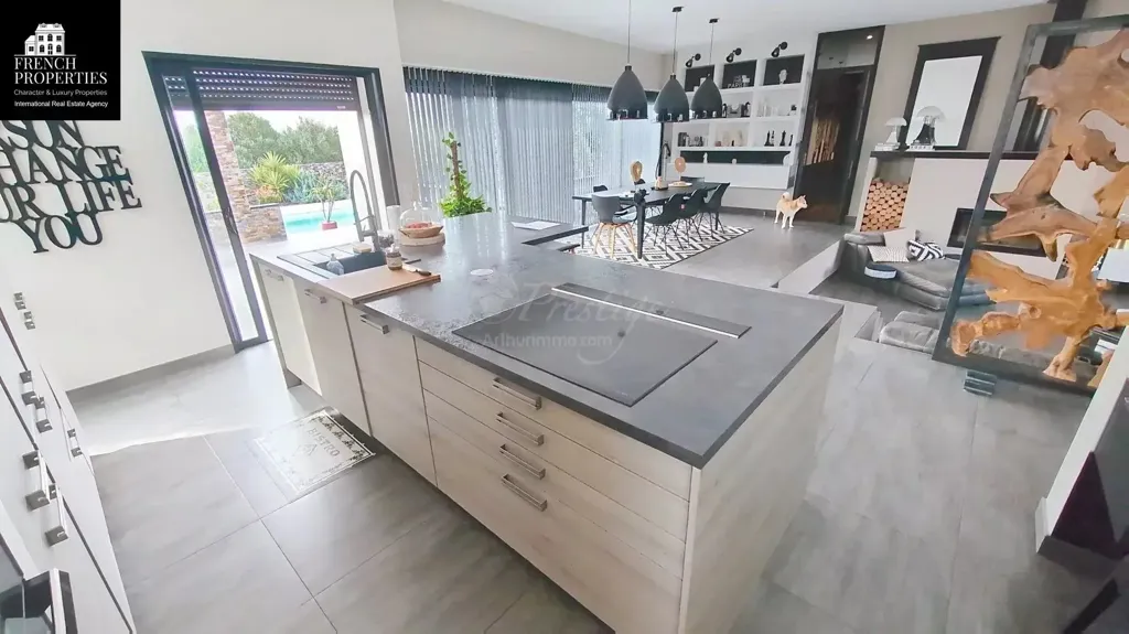 Cuisine - Villa d'Architecte avec Piscine à Perpignan
