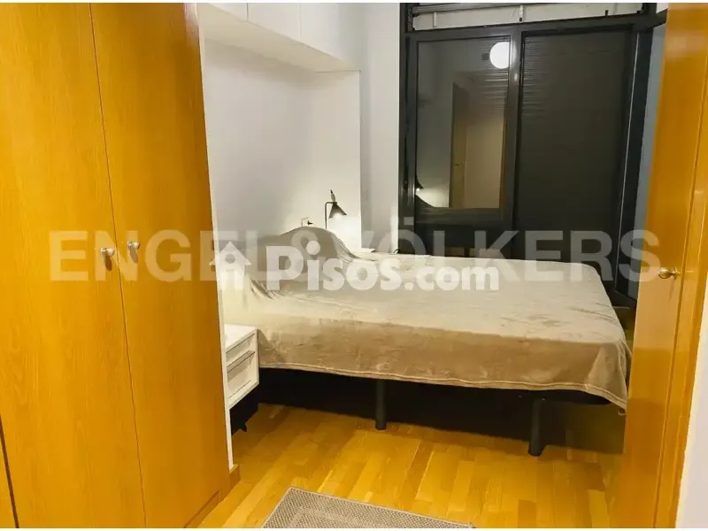 Chambres - Furnished Apartment with Balcony in Sant Martí