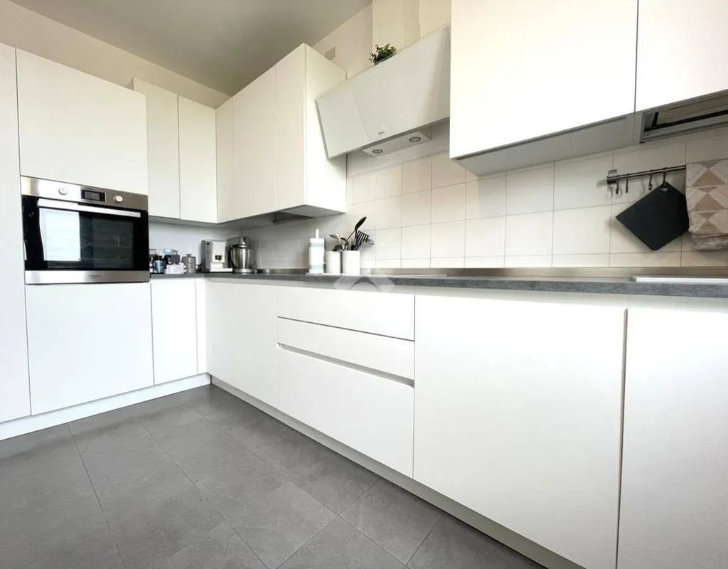 Köök - 3-Bedroom Apartment with Balcony in Cotignola