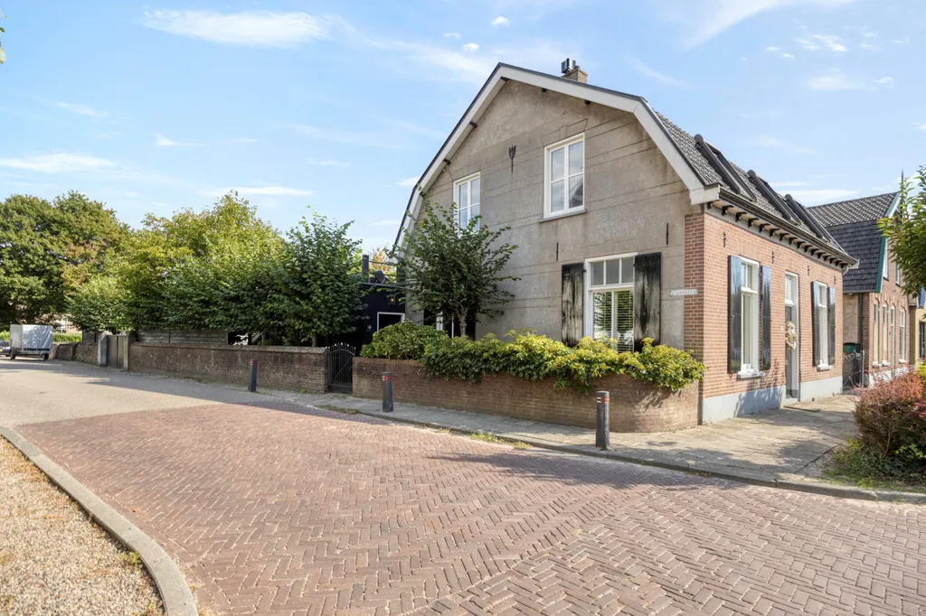 Esterno - Historic House with Dachshaus in Lienden