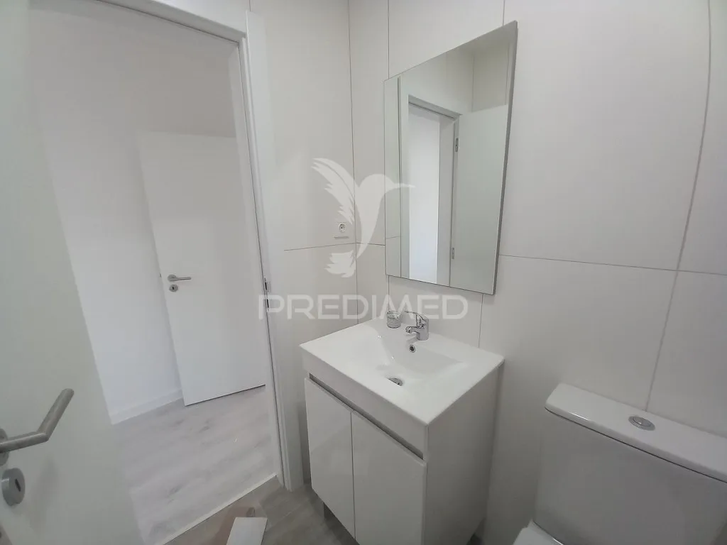 Salles de bain - Restored Duplex with Sea View in Costa da Caparica
