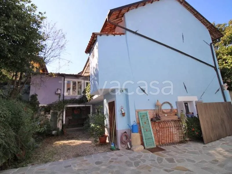 Esterno - Villa with Panoramic Garden in Dogliani Castello