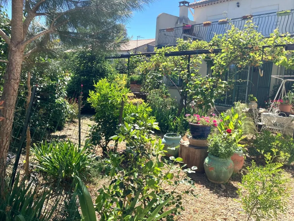 Jardin - Appartement en Rez-de-Jardin avec Jardin à Béziers