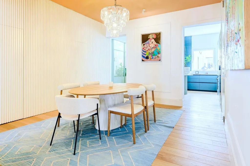 Söögituba - Luxury Apartment with Interior Garden in Madrid