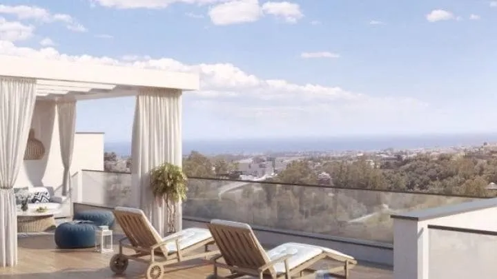 Terrass - Apartment with Large Terrace in Benahavís