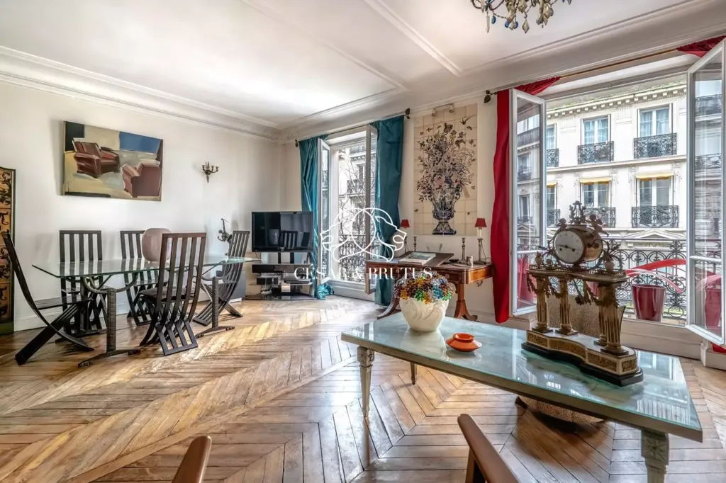 Séjour - Appartement 3 Pièces Haussmannien à Paris 9ème