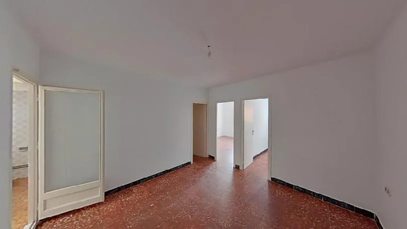 Toad - Apartment with Garden Access in Badalona