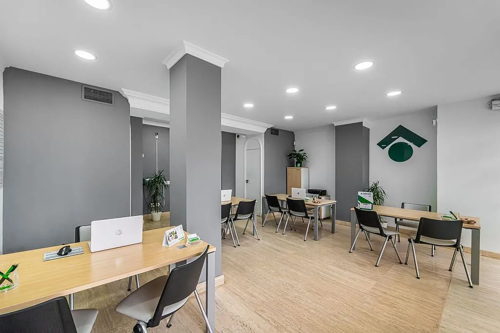 Kabinet - Apartment with Terrace in Zarzaquemada