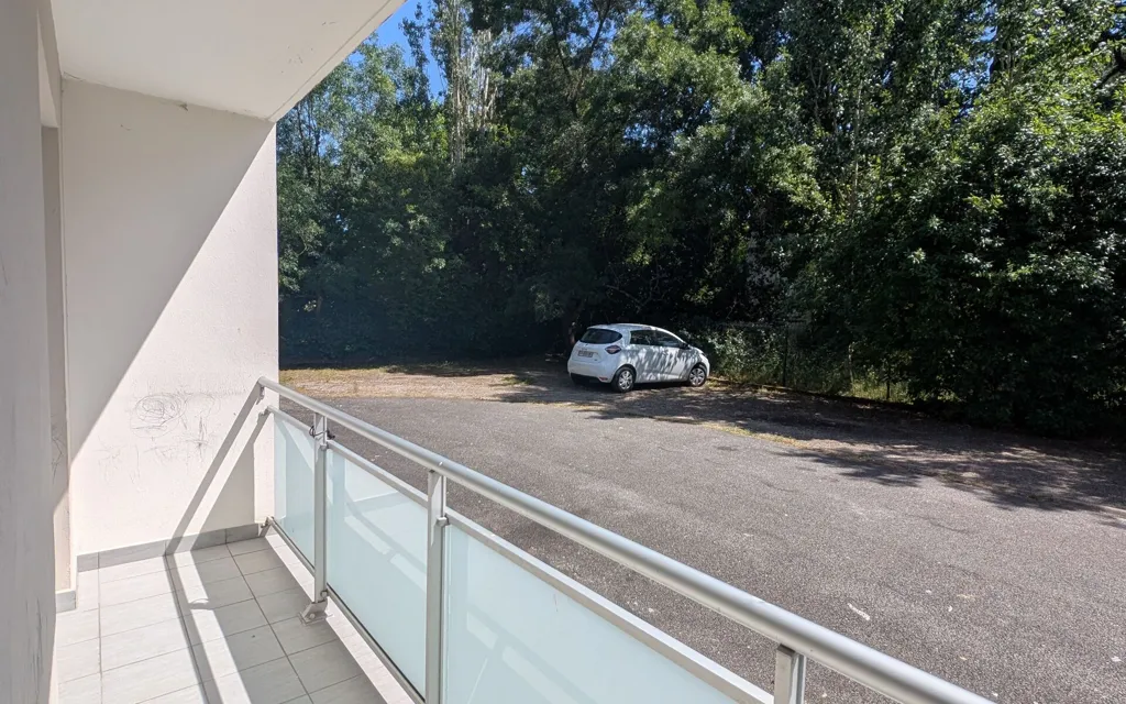Balcone - Studio with Balcony in Talence