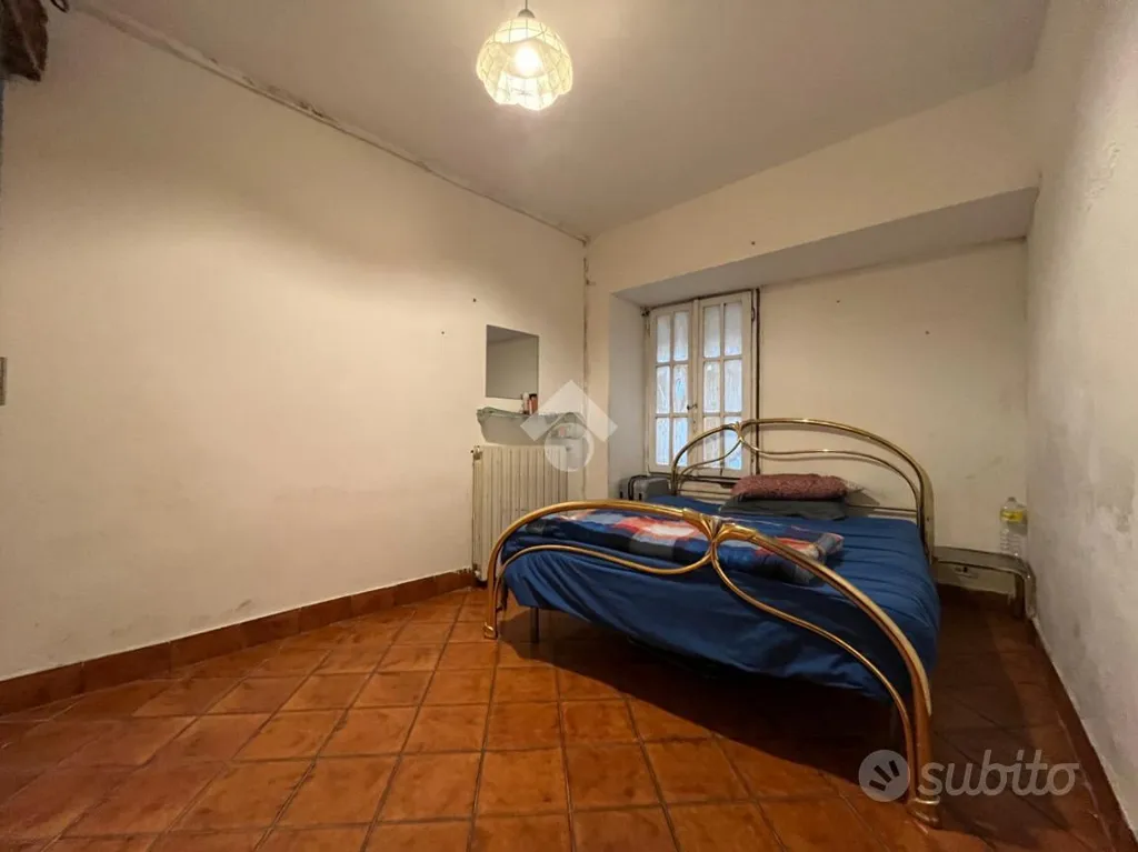 Chambres - Ground Floor Apartment in Seriate Centre