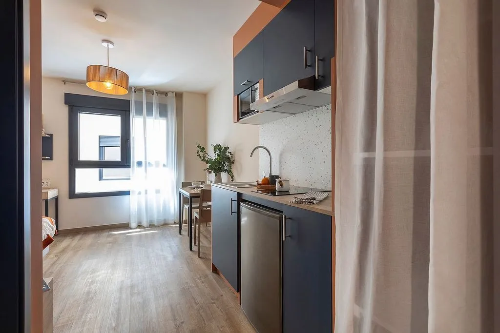 Cuisine - Student Studio with Air Conditioning in Poblats Marítims