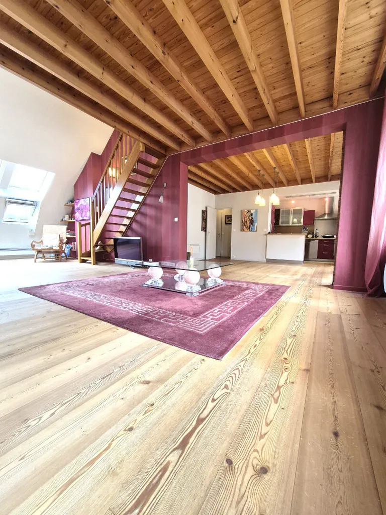 Elutuba - Duplex Flat with Parking in Cambrai Centre