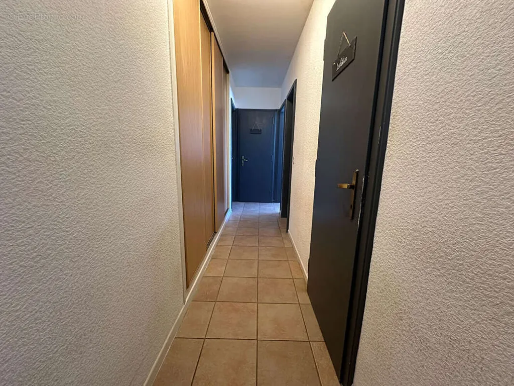 Entrée - Appartement avec Vue Cathédrale au 6ème Étage à Metz