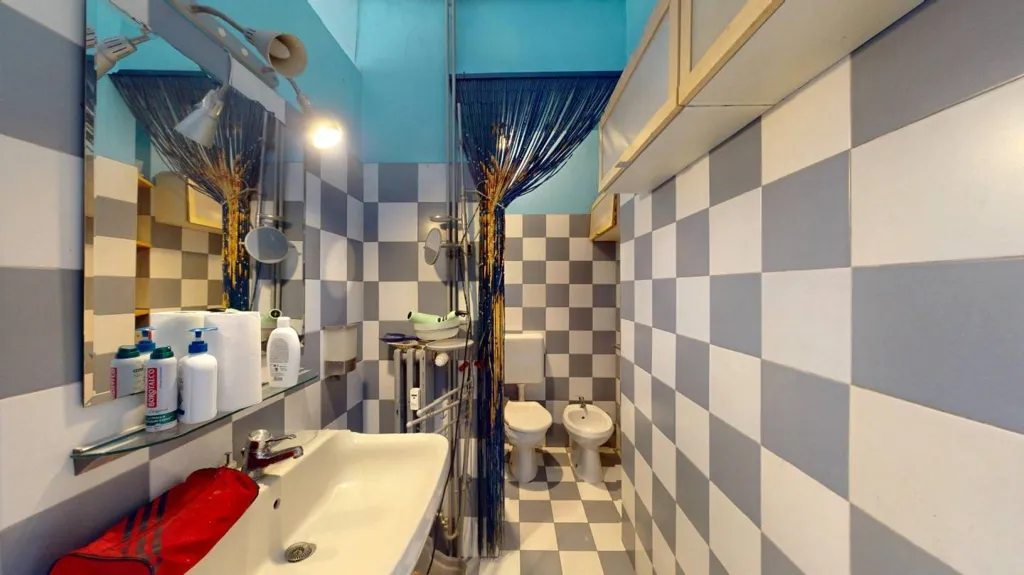 Salles de bain - Bright Bungalow with Balcony in Turin