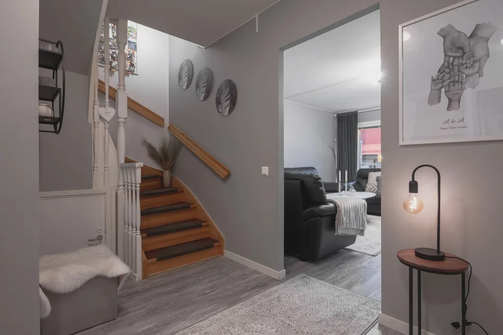 Ingresso - Modern Flat with Balcony in Vindfället