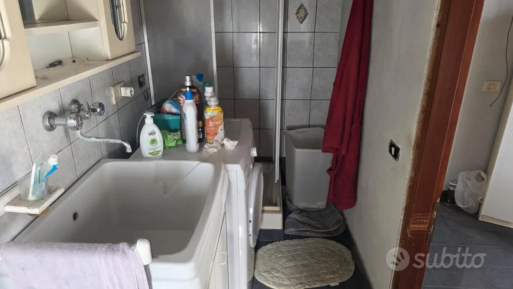 Bathrooms - Semi-detached House with Panoramic View in Carruba