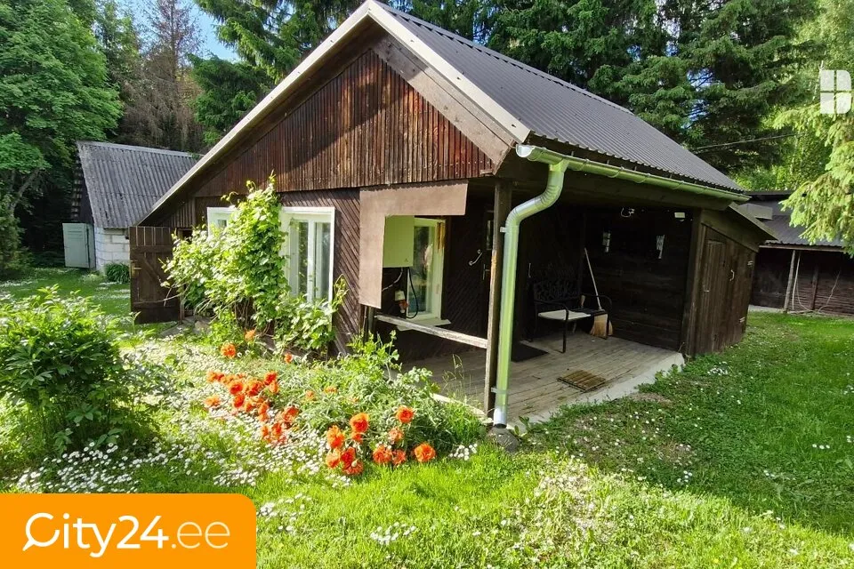 Detached House with Garage in Jürimõisa