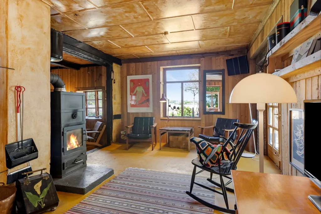 Elutuba - Historic Villa with Large Garden in Nordborg