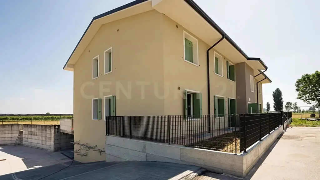 Exterior - New Ground-Floor Flat with Garden in Zevio