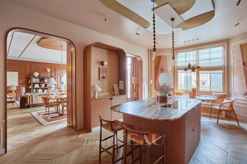 Kitchen - Luxury Flat with Balcony in Paris
