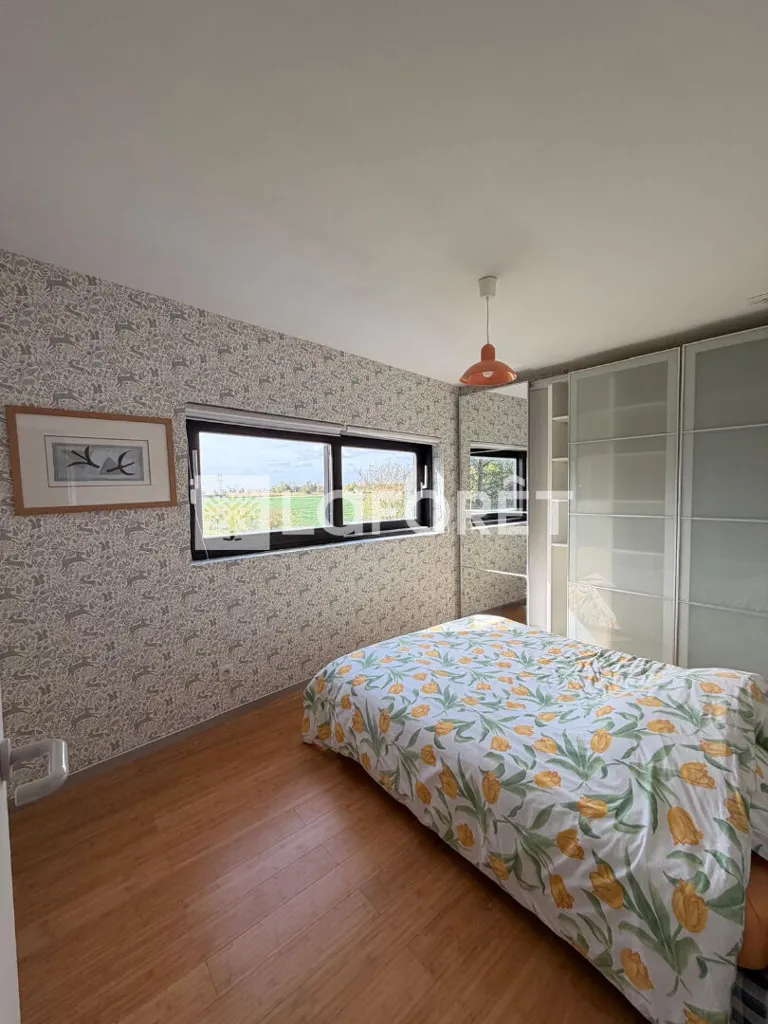 Magamistoad - Unique House with Lake View in Merignies
