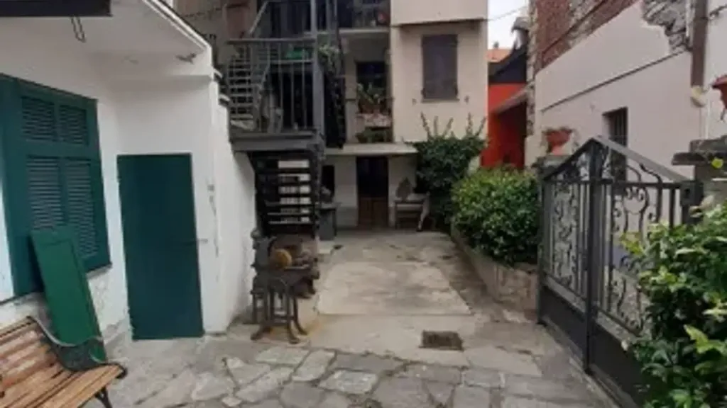 Aed - Terraced House with Balconies in Gravellona Toce