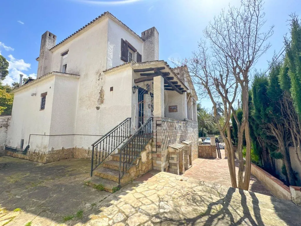 Välivaade - Luxury Villa with Pool in Lloret de Mar