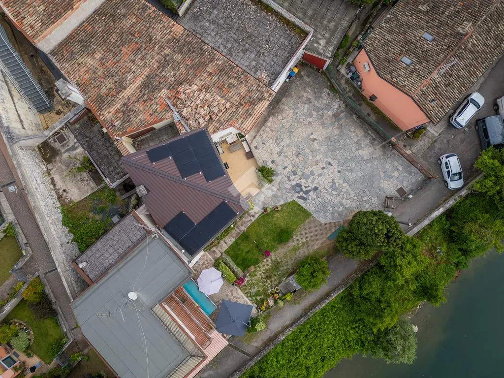 Aerial - Rustic House with River View near Verona