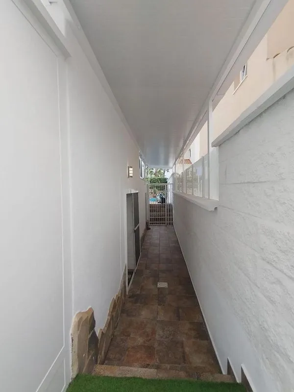 Entrée - Luxury Villa with Pool in Villamartin