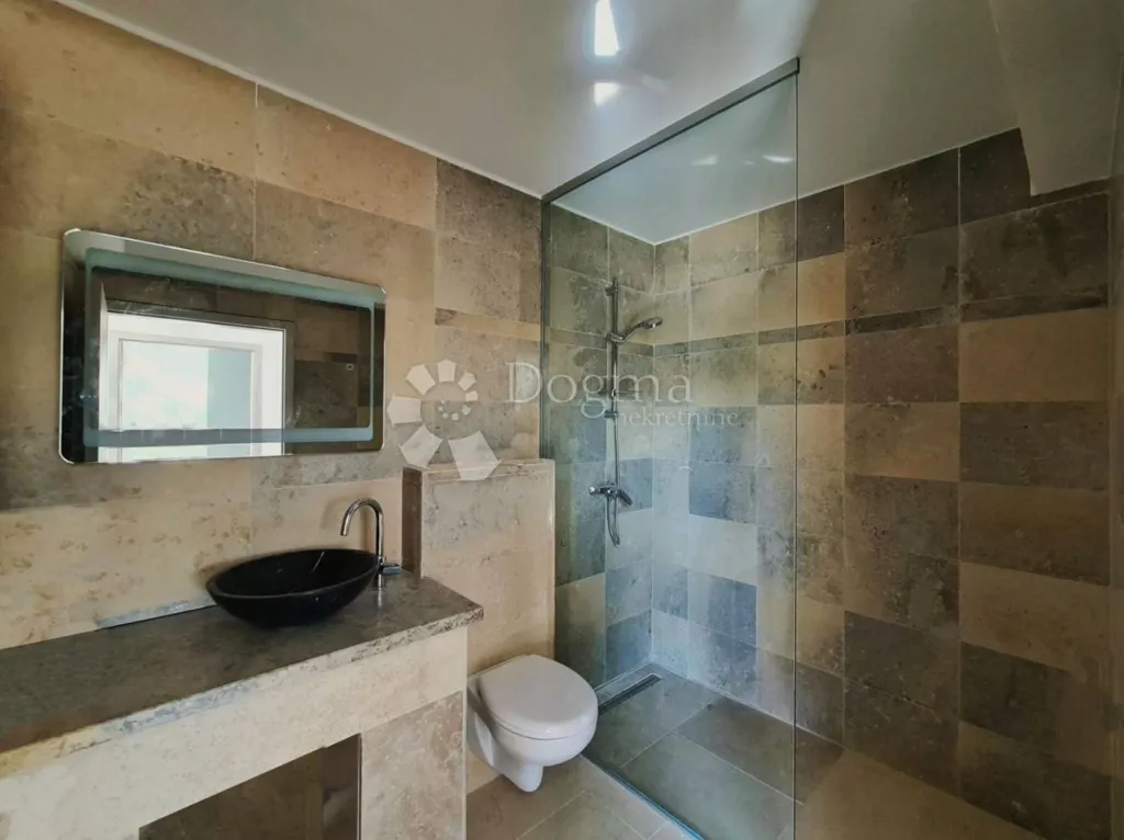 Bagni - New Villa with Pool near Labin