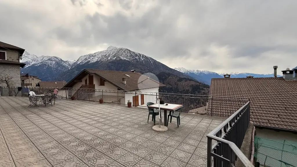 Terrass - Trilocale with Valley View in Cevo