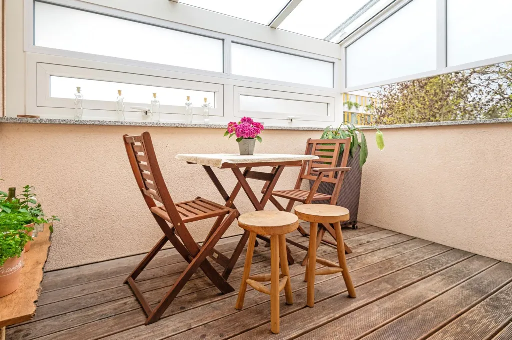 Terrass - Functional House with Terrace in Crauthem