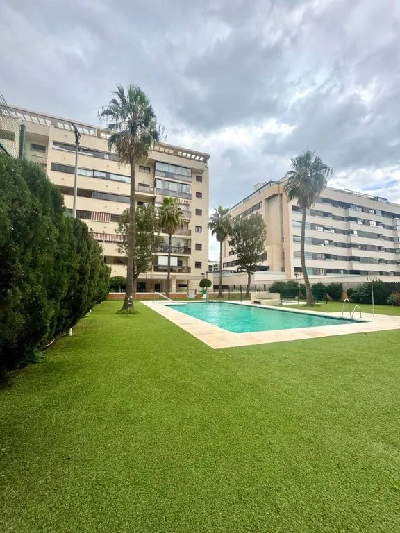 Bassein - Luxury Flat with Sea View in Parque Litoral, Málaga