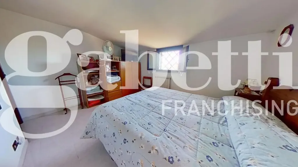 Chambres - Villa with Balcony and Garden in Ladispoli