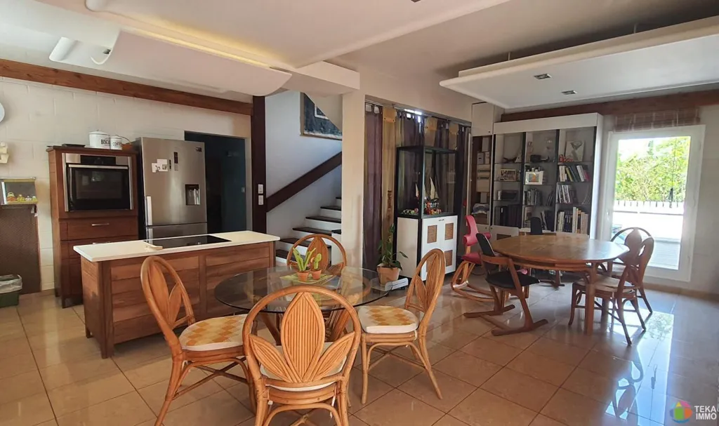 Sala da pranzo - Villa with Pool in Saint André, Réunion