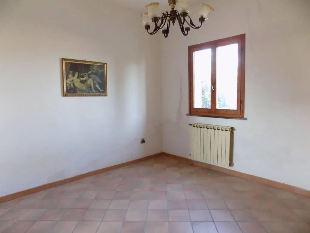 Pièces - Terraced House with Garden in Vinci