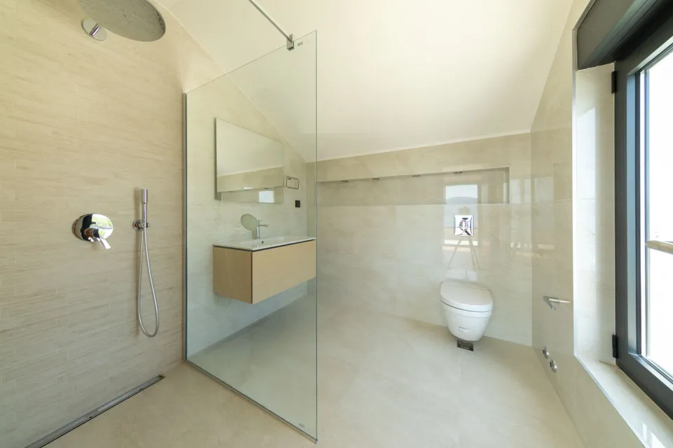 Salles de bain - Maison 5 chambres à Tivat
