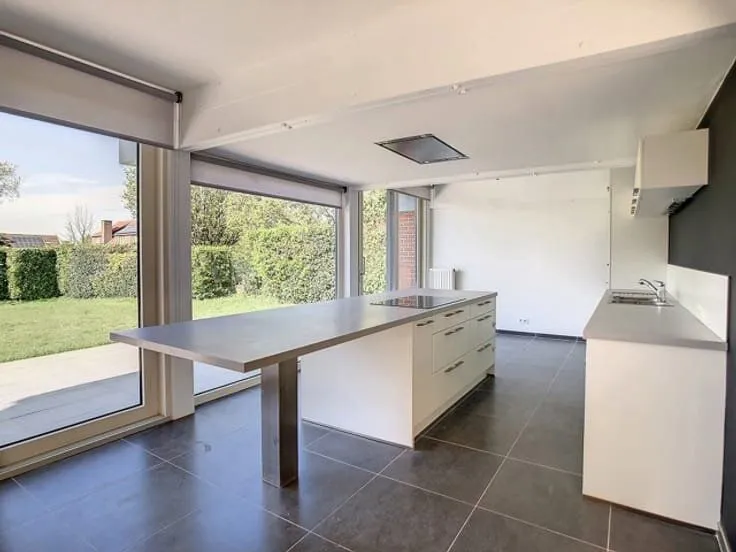 Maison 4 chambres à BE