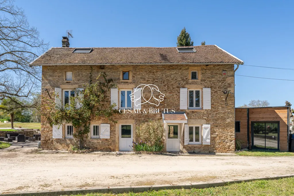 Välivaade - Renovated Stone House with Pool in Chozeau