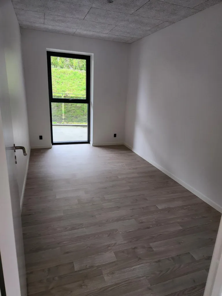 Rooms - Bright Apartment with Balcony in Silkeborg